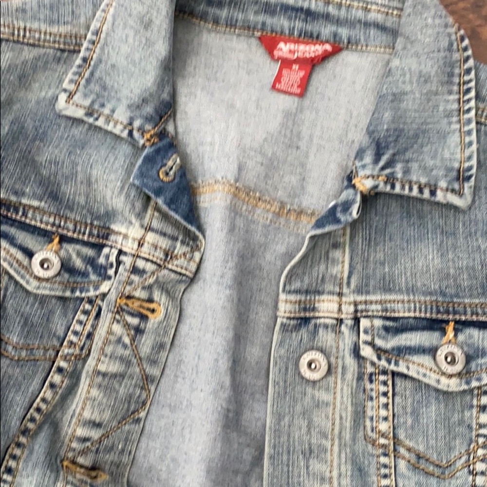 Jean jacket - Picture 2 of 3